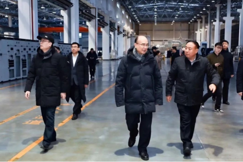 黑龙江省委书记、省人大常委会主任许勤莅临九洲集团实地调研